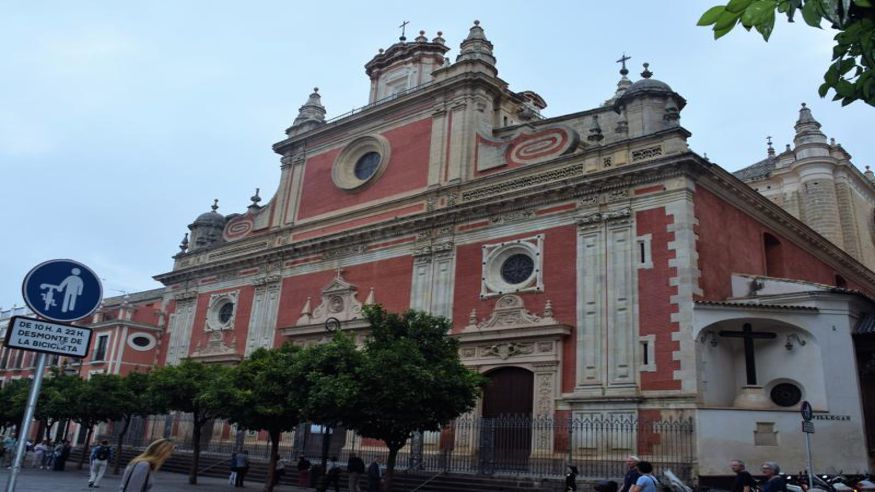 Iglesia Colegial del Divino Salvador Imagen de portada
