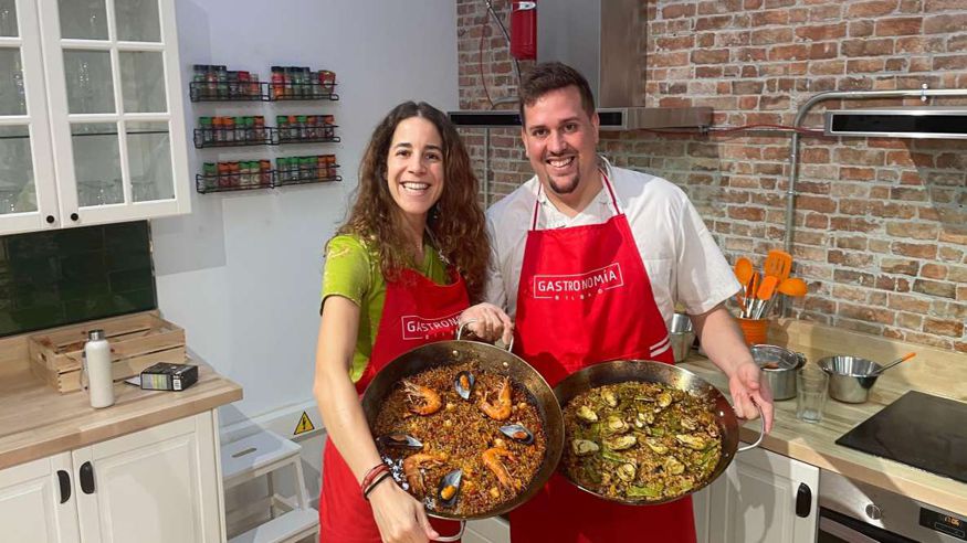 Bilbao: Clase de Cocina Tradicional Española con Sangría Imagen de portada