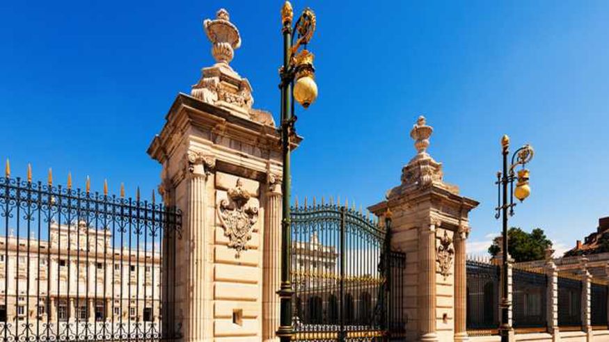 Escapada de Tarde: Palacio Real, Paseo por la Ciudad y Flamenco Imagen de portada