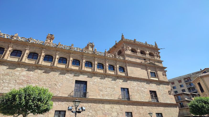 Palacio de Monterrey - Casa de Alba Imagen de portada