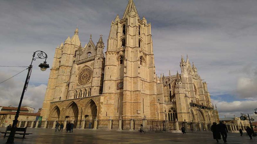 Visita guiada por la Catedral de León Imagen de portada