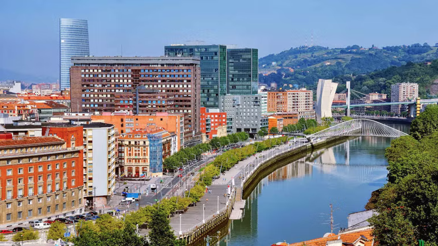 Paseo en barco por Bilbao Imagen de portada