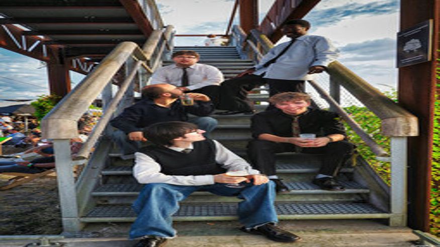 idle moments Imagen de portada