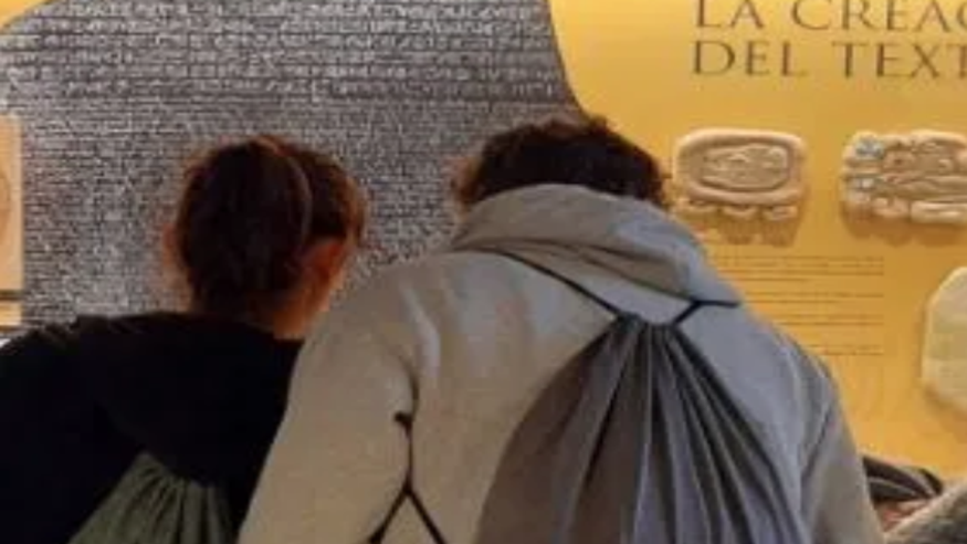 Visitas guiadas de verano gratuitas a las salas del Centro de la Cultura Escuelas Nuevas  Imagen de portada