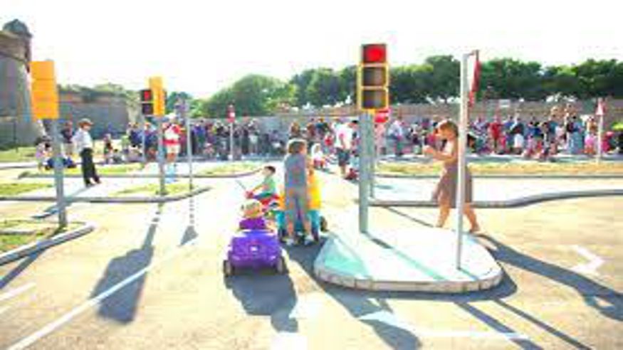 Activitats per a infants i famílies al Parc Infantil de Trànsit Imagen de portada