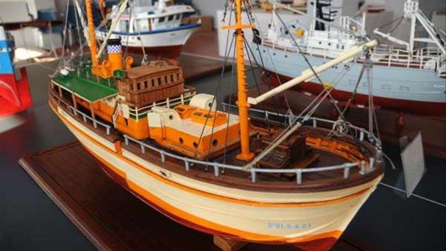 Museos y monumentos - Coleccionismo -  Exposición permante "Barcos en miniatura" - VIGO