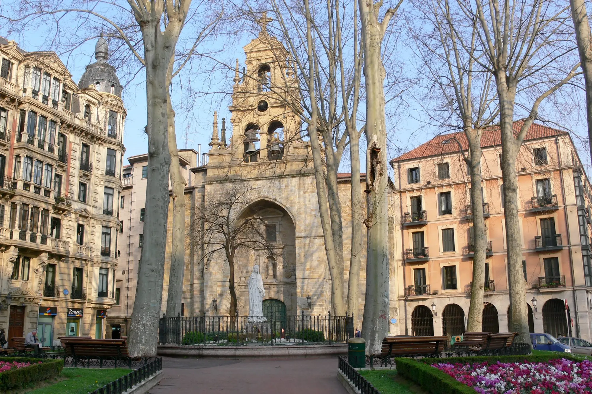 Cultura / Arte - Museos y monumentos - Religión -  Iglesia de San Vicente Mártir de Abando - BILBAO