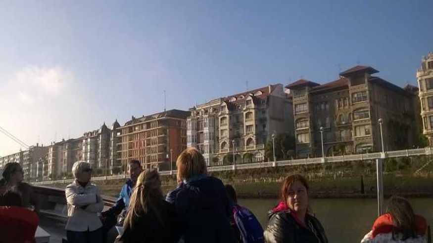 Catas - Deportes agua - Ruta cultural -  Bilbao: paseo en barco y tour guiado de pintxos - BILBAO