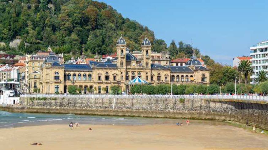 Ruta cultural -  Desde Bilbao: Excursión de un día a San Sebastián con Visita Guiada - BILBAO