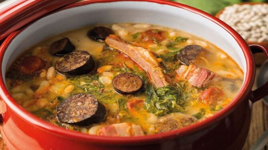 Restauración / Gastronomía - Ruta cultural -  Desde Bilbao: Pueblos de Cantabria Tour Privado con Almuerzo - BILBAO