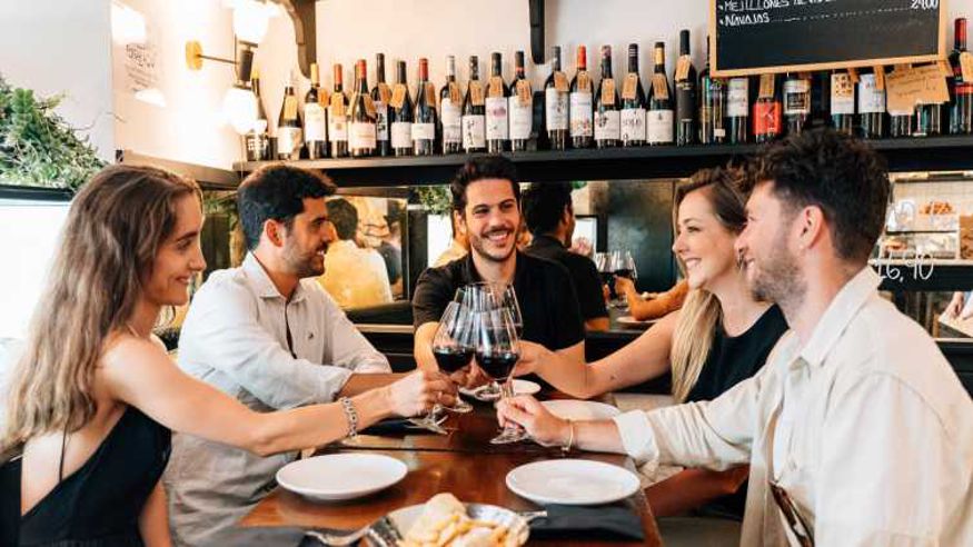 Catas - Restauración / Gastronomía - Aficiones -  Madrid: tour local de tapas y vinos con bebidas y vistas - MADRID