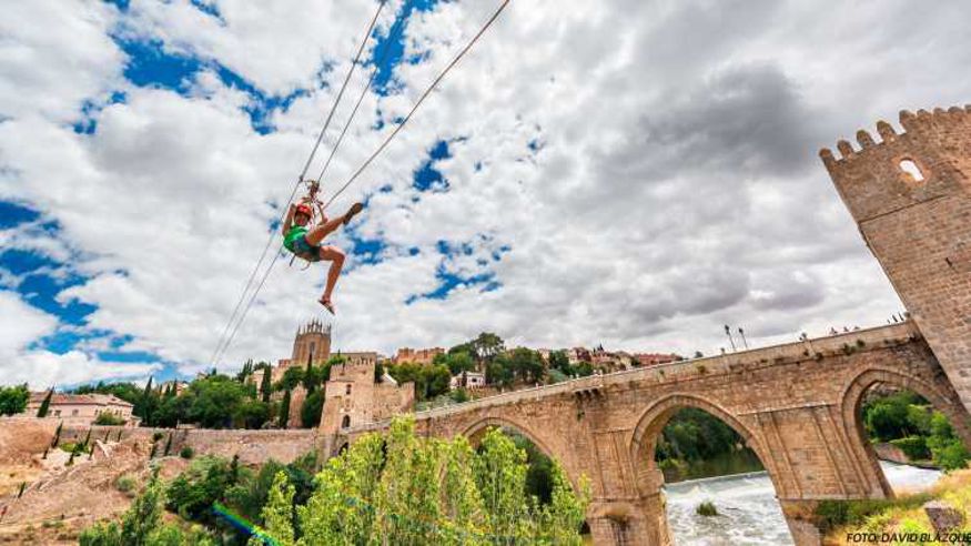 Deportes aire libre - Aficiones - Ruta cultural -  Toledo: tour con tirolina desde Madrid - MADRID