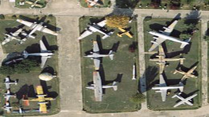 Museos y monumentos - Aviación - Pintura, escultura, arte y exposiciones -  Museo de Aeronáutica y Astronáutica - MADRID