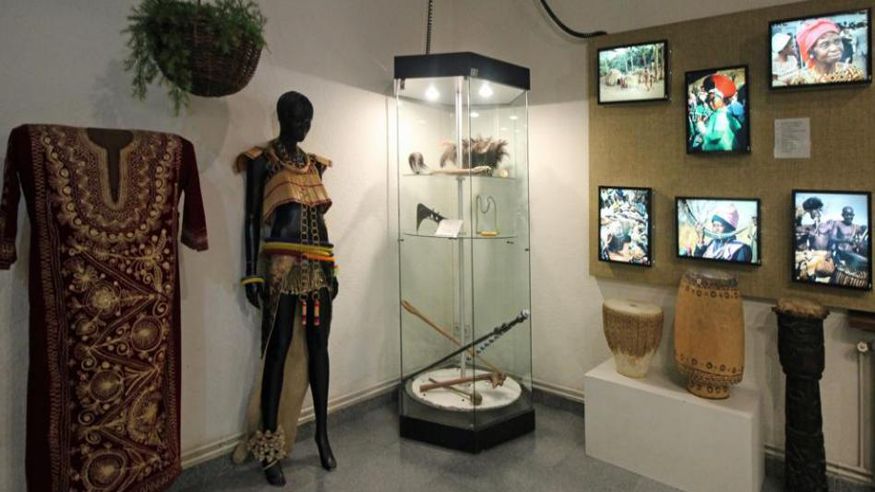 Cultura / Arte - Museos y monumentos - Pintura, escultura, arte y exposiciones -  Museo Africano - MADRID