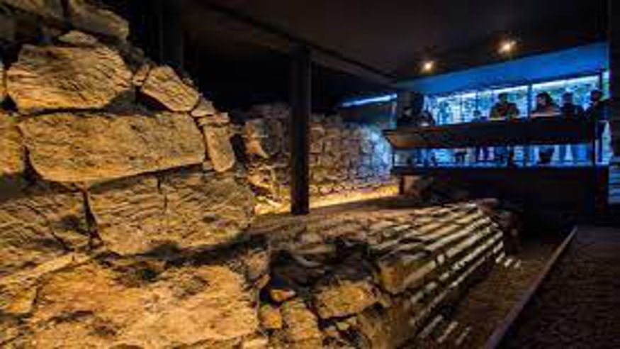 Cultura / Arte - Museos y monumentos - Pintura, escultura, arte y exposiciones -  Centro de Interpretación de las murallas salmantinas - “SALMANTICA SEDES ANTIQVA CASTRORVM” - SALAMANCA