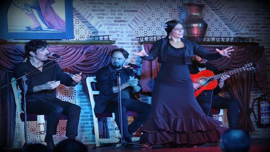 Restauración / Gastronomía - Flamenco - Aficiones -  Madrid: Espectáculo flamenco Los Porches con tapas y entrada de vino - MADRID
