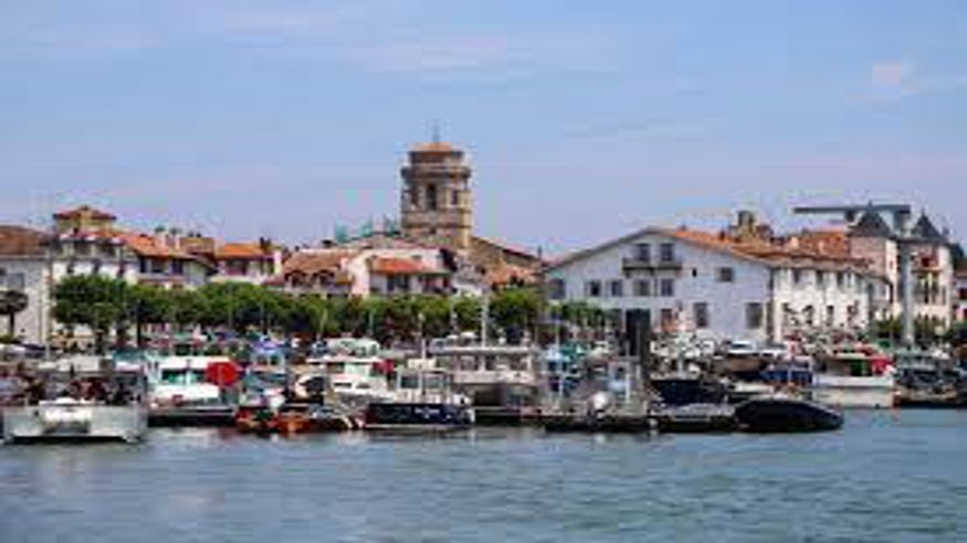 Cultura / Arte - Motonáutica - Ruta cultural -  Paseo en barco por la costa vasco francesa - DONOSTIA / SAN SEBASTIAN