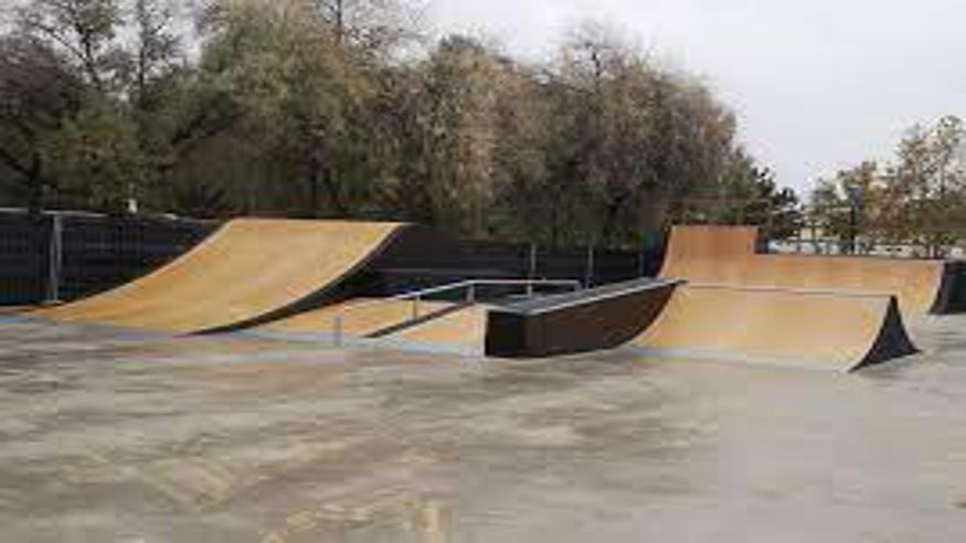 Patinaje - Cultura / Arte - Museos y monumentos -  Skate Park Teruel Nacho López Gracia - TERUEL