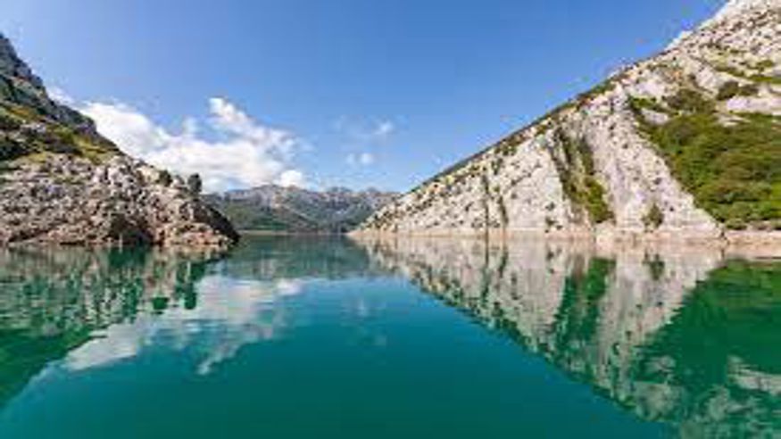 Cultura / Arte - Museos y monumentos - Ruta cultural -  Excursión a los fiordos leoneses de Riaño - LEON