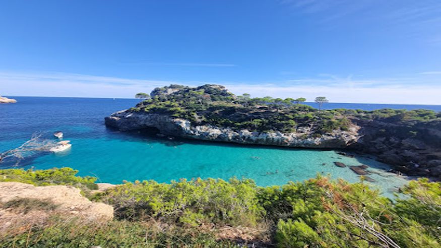 Kitesurf - Deportes agua - Kayak -  Cala Vientre - CALA LLOMBARDS