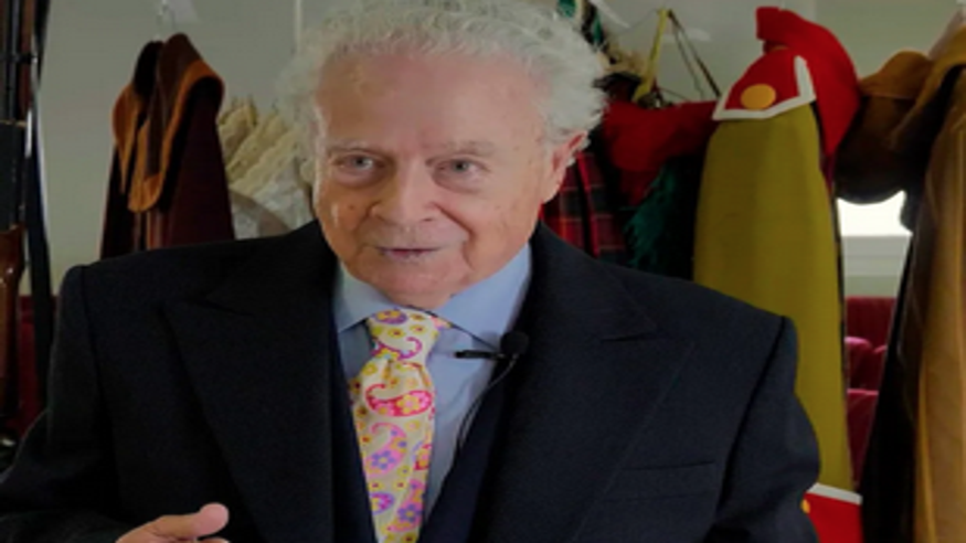 Conferencia - Talleres - Lectura, escritura y poesía -  LEER PARA CREAR. CON PEDRO LOZANO BARTOLOZZI - PAMPLONA/IRUÑA