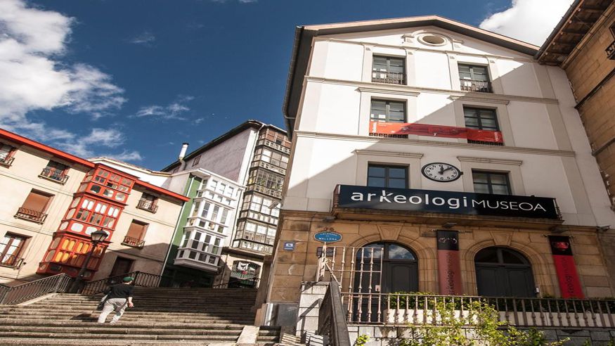 Otros cultura y arte - Museos y monumentos - Pintura, escultura, arte y exposiciones -  ARKEOLOGI MUSEOA: Entre expediciones a Egipto y excavaciones en el País Vasco - BILBAO