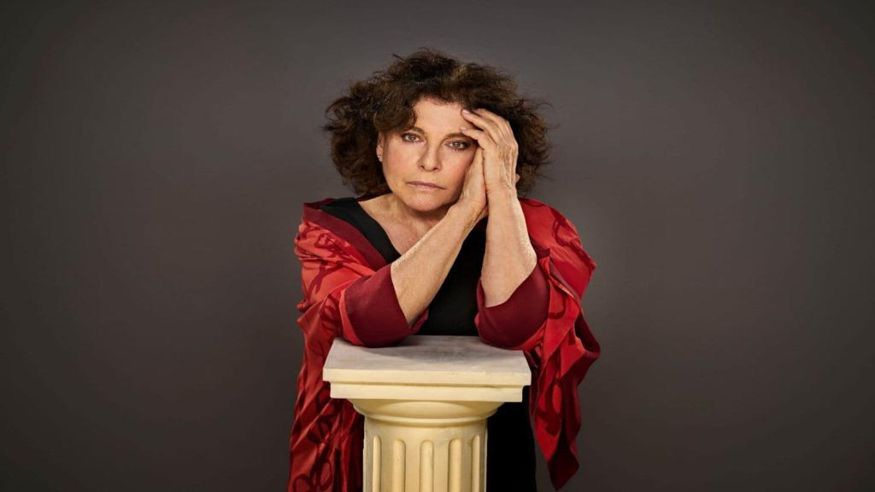 Teatro -  Teatro: "VERSO A VERSO" · CHARO LÓPEZ - BILBAO