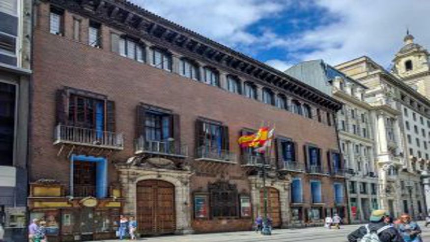 Cultura / Arte - Museos y monumentos - Pintura, escultura, arte y exposiciones -  Palacio de los Condes de Sástago - Zaragoza - ZARAGOZA