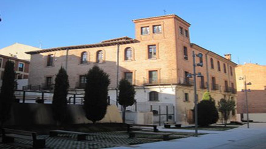 Museos y monumentos -  Palacio de Castilfalé - BURGOS