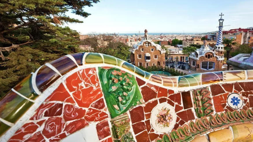 Museos y monumentos - Pintura, escultura, arte y exposiciones - Ruta cultural -  Tour por la Sagrada Familia y el Parque Güell - BARCELONA