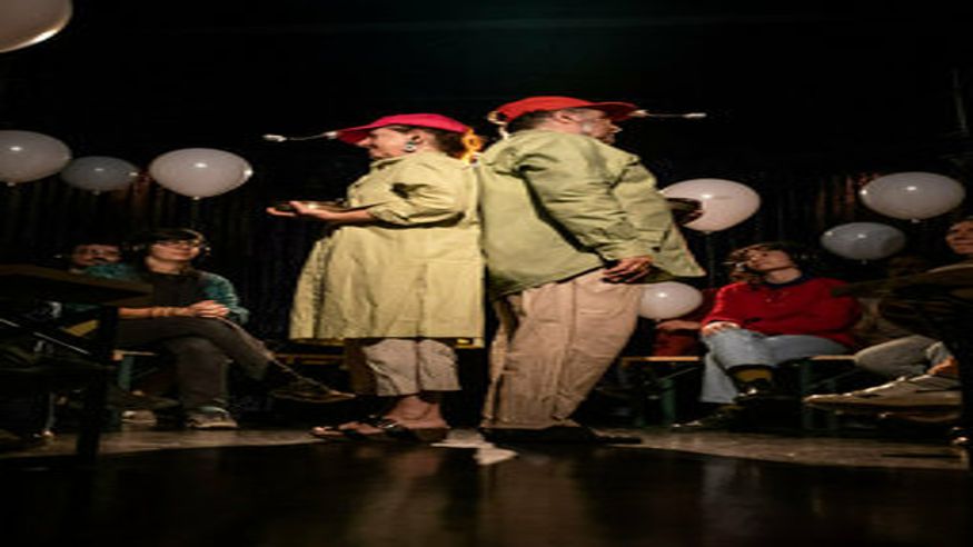 Teatro -  ESCARLATA – la grUtesca - SEVILLA