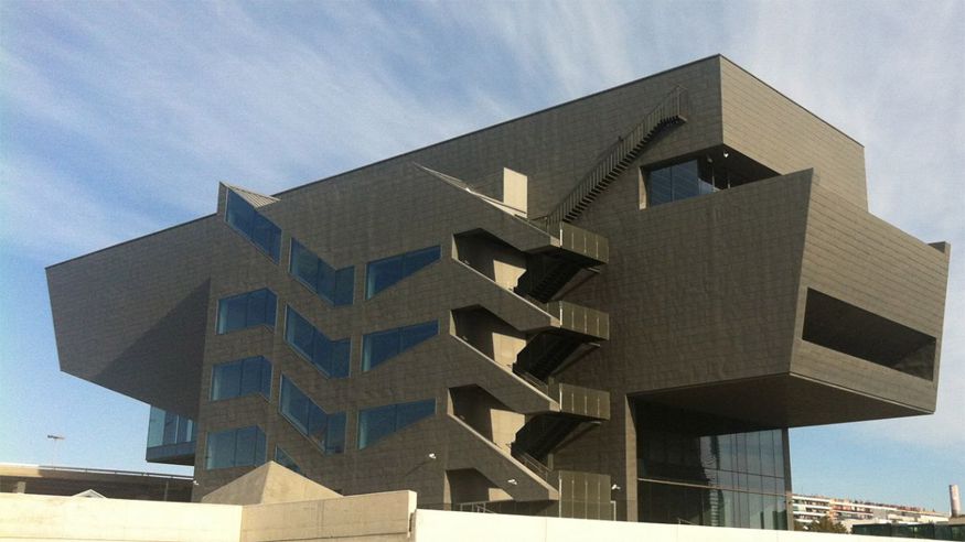 Cultura / Arte - Museos y monumentos - Pintura, escultura, arte y exposiciones -  "Disseny Hub Barcelona" (museo del diseño) - BARCELONA