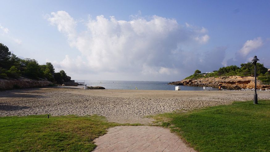 Formación / Bienestar - Infantil / Niños - Sociedad -  Playa Cala Bon Caponet (Ametlla de Mar) - AMETLLA DE MAR (L')