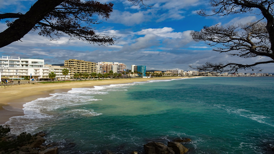 Infantil / Niños - Deportes agua - Windsurf -  Playa Torre Valentina - SANT ANTONI DE CALONGE