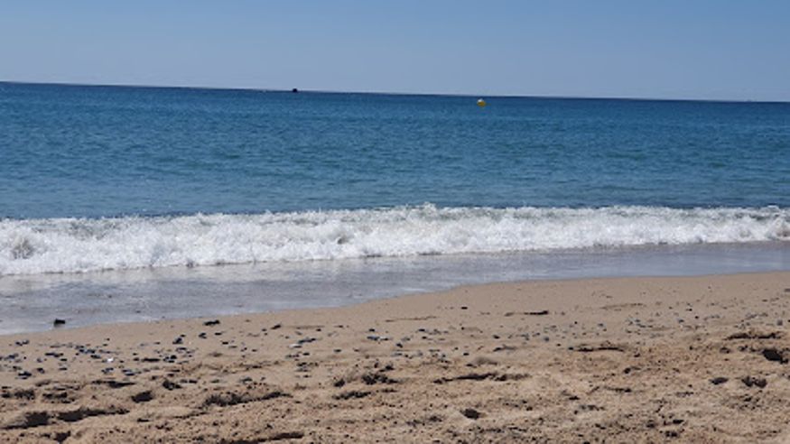 Kitesurf - Windsurf - Paddle surf -  Platja de la Porquerola - MIAMI PLATJA