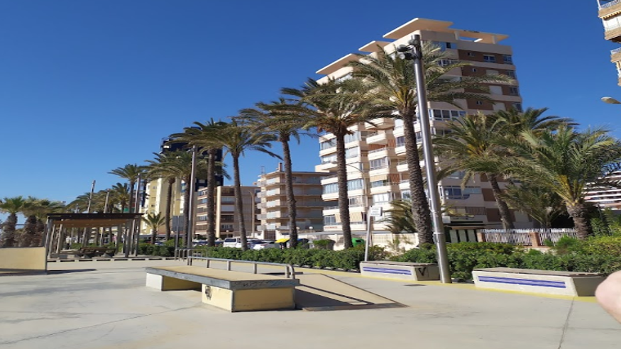 BMX - Patinaje - Deportes sobre ruedas -  Skate Plaza Ignacio Echevarría - ALICANTE/ALACANT