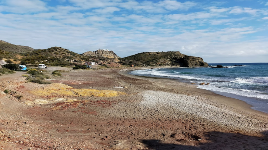 Submarinismo - Deportes agua - Kayak -  Playa el Sombrerico - ALMERIA