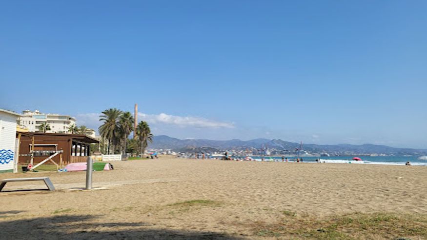 Infantil / Niños - Deportes agua -  Playa de la Misericordia - MÁLAGA