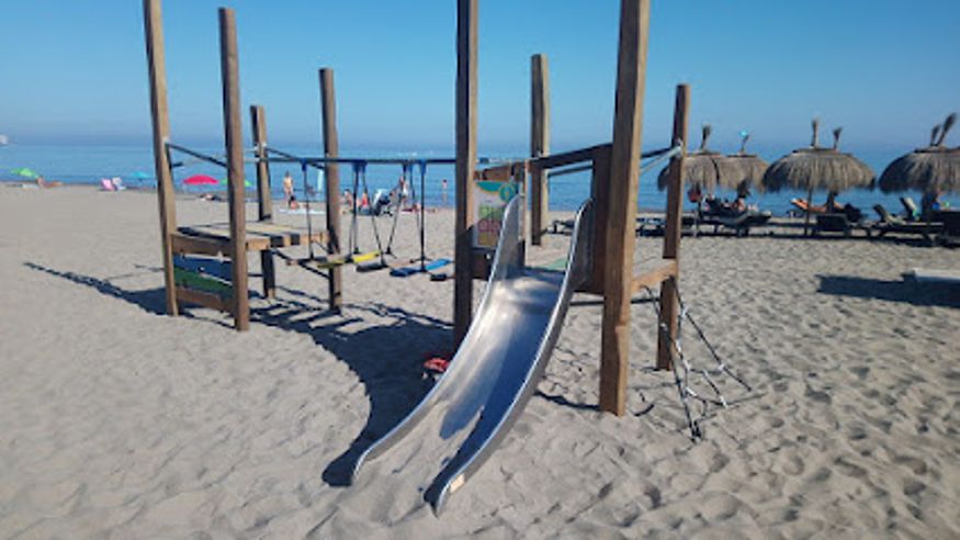 Infantil / Niños - Deportes agua -  PARQUE INFANTIL Playa de la Torre - FUENGIROLA