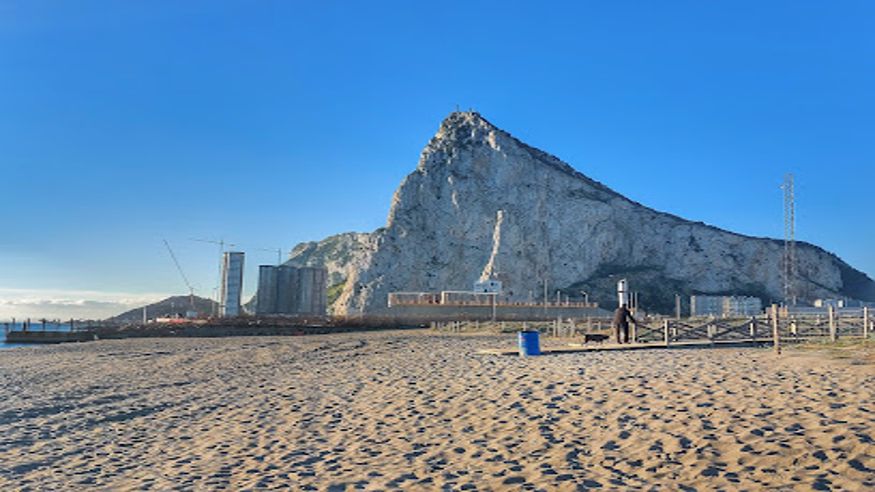 Infantil / Niños - Deportes agua - Paddle surf -  Playa de Santa Bárbara - LINEA DE LA CONCEPCION (LA)